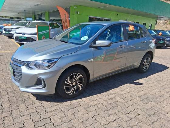 CHEVROLET ONIX 1.0 FLEX LT MANUAL CHEVROLET ONIX 1.0 FLEX LT MANUAL